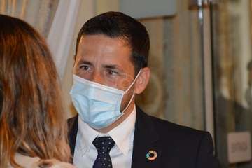 Conferencia de Héctor Suárez en la capital grancanaria/TA.